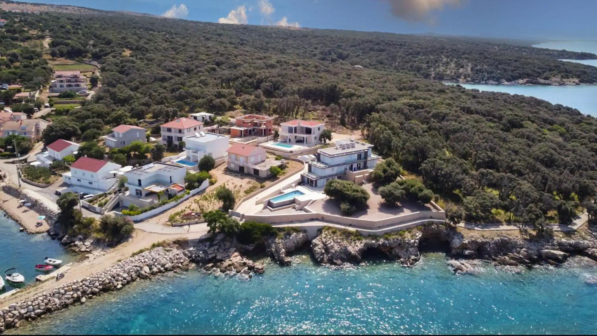 Sea Queen Villa